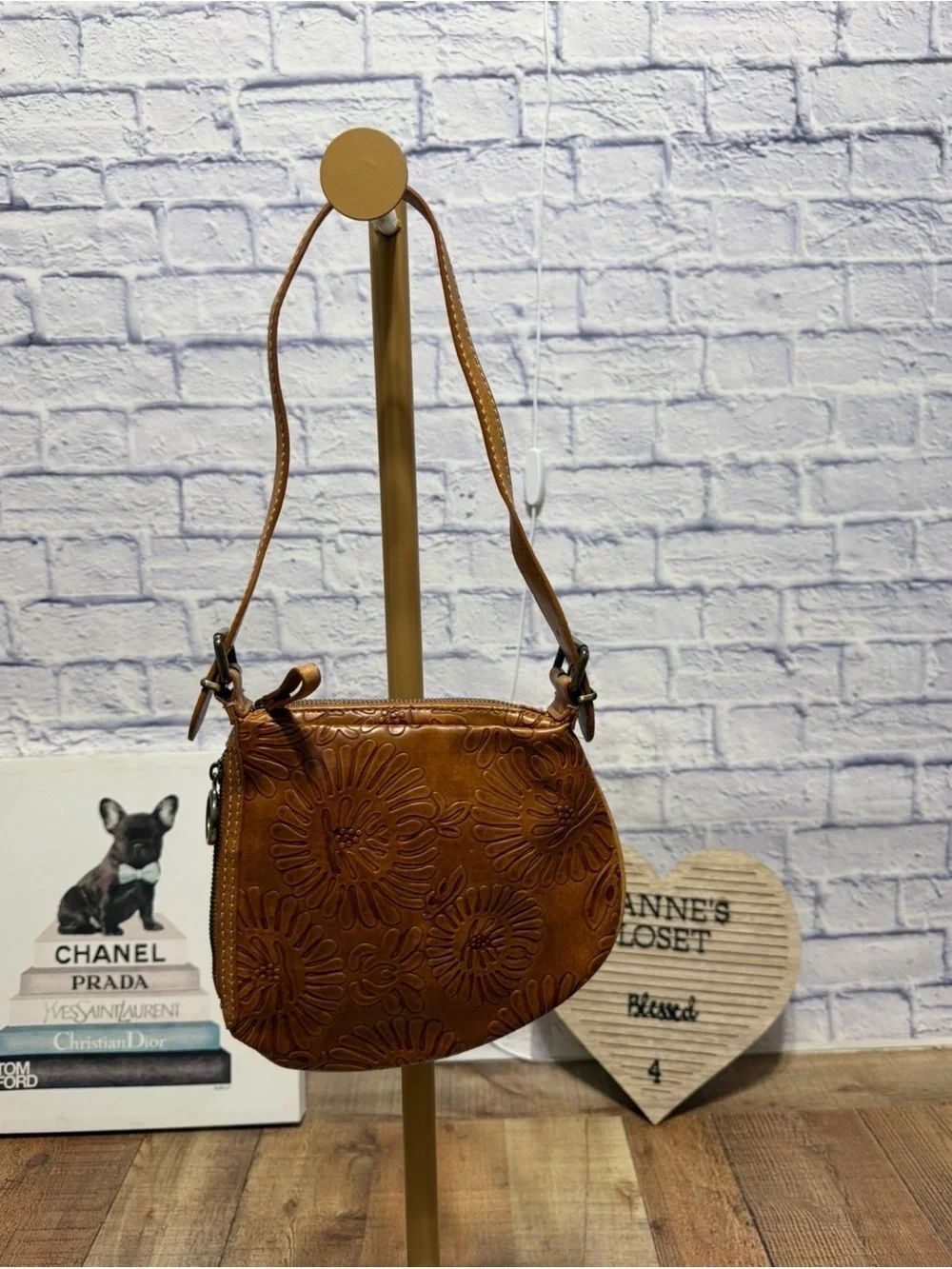 Nine West vintage tooled floral shoulder bag